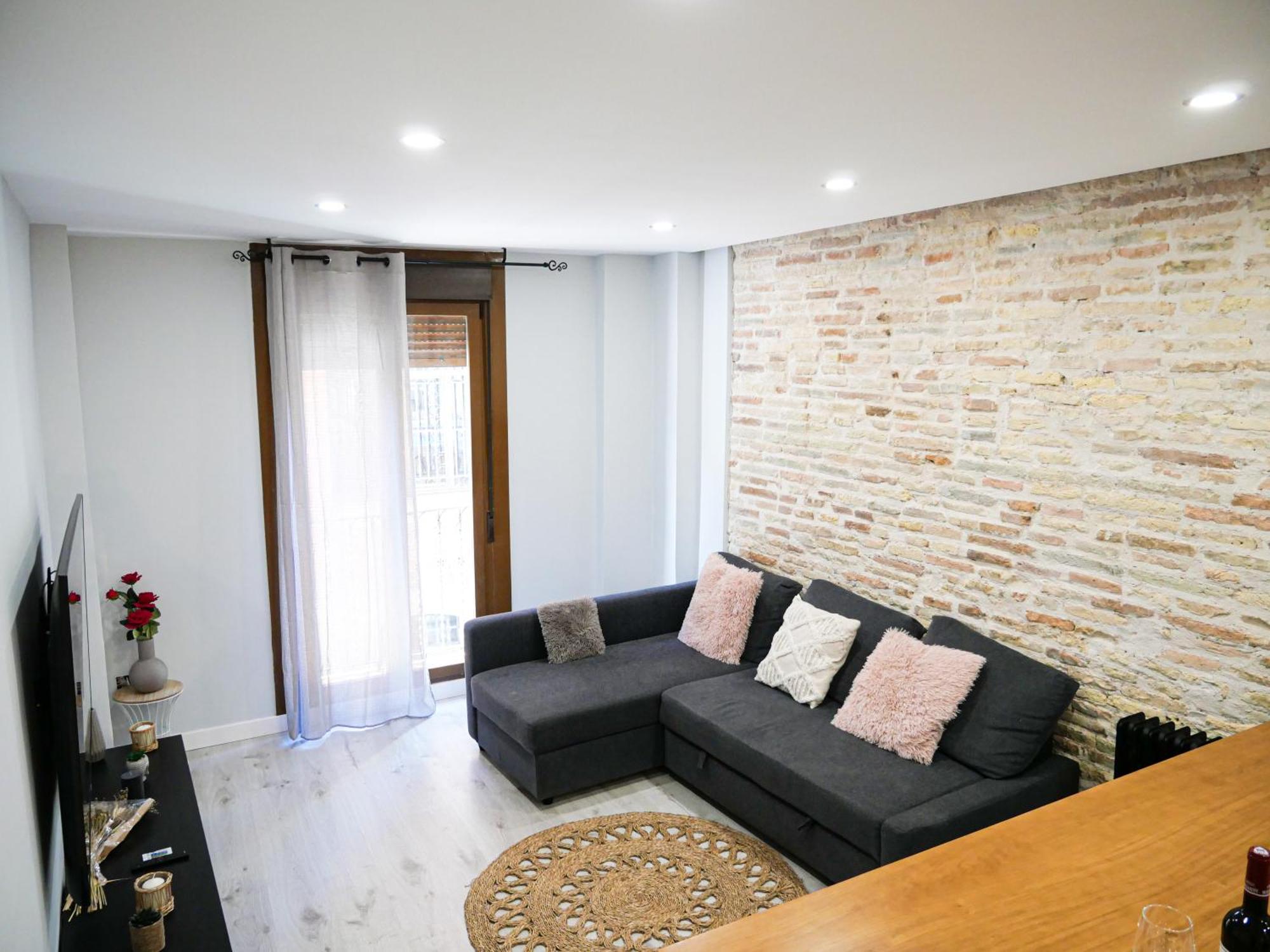 Espacioso Apartamento En El Centro De Pamplona Ngoại thất bức ảnh